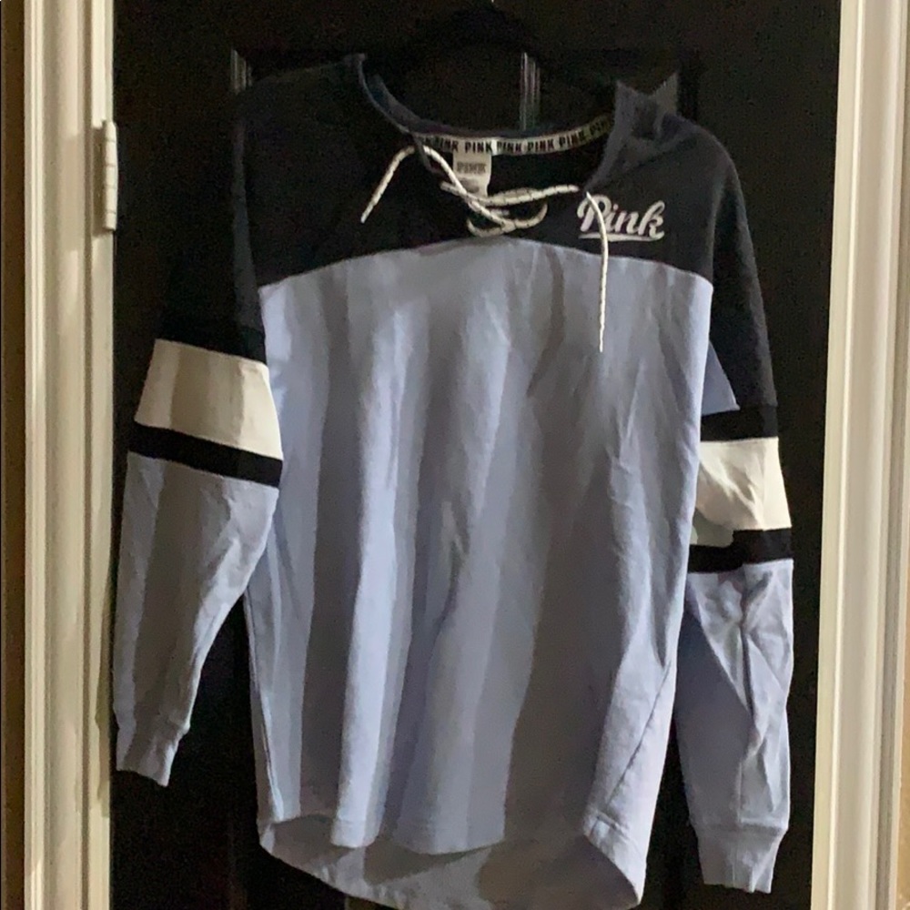 Victoria’s Secret Pink long sleeve shirt